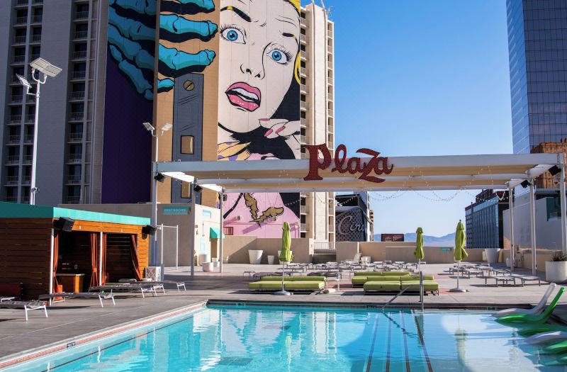 Plaza Hotel & Casino