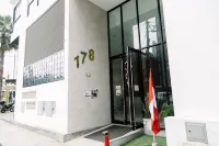 Newly Renovated 2BR Apartment Hotels in Lince