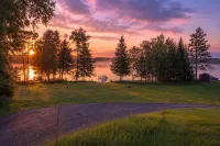 "Haufer Hall" - Charming 2-bedroom cabin on beautiful Little Boy Lake. - Hytter