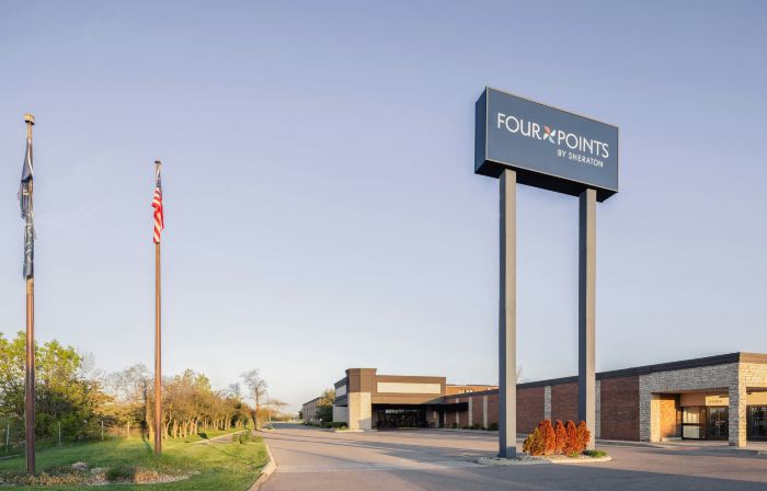 Four Points by Sheraton Detroit Novi