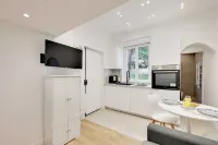 Cozy Studio 4P Near La Defense - Condos