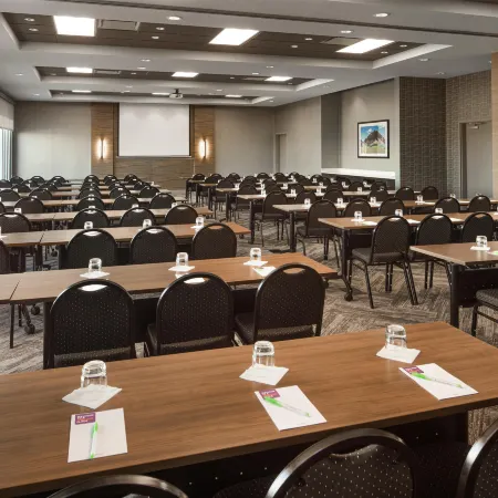 Hyatt Place Calgary Airport