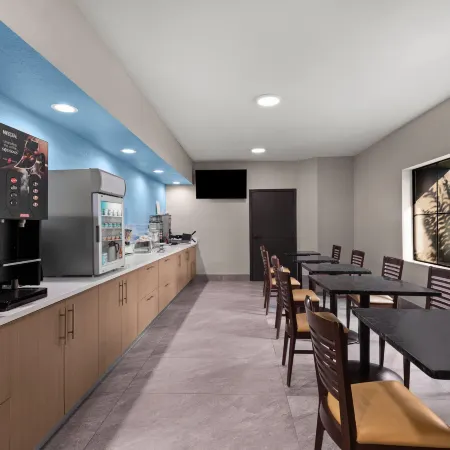 Days Inn by Wyndham McDonough