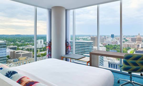 Aloft Austin Downtown