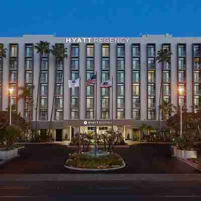 Hyatt Regency Newport Beach West Hotel Exterior