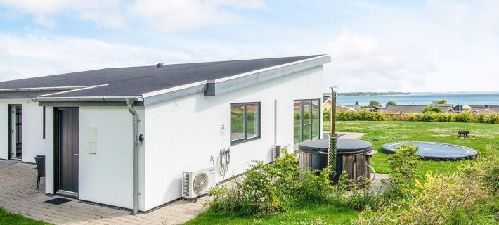 10 Person Holiday Home in Sjølund-by Traum Hotels in Sjolund