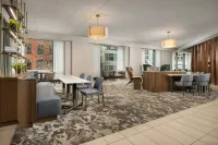 SpringHill Suites Chicago Downtown/River North - Bãi đậu xe