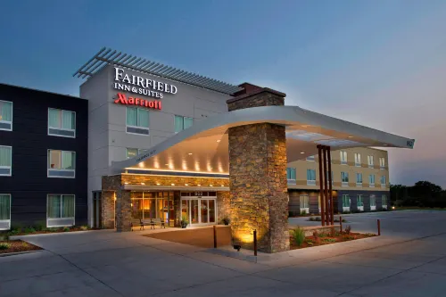 Fairfield Inn & Suites Scottsbluff - parking