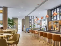 Courtyard by Marriott Sheffield Hotels near FlyDSA Arena