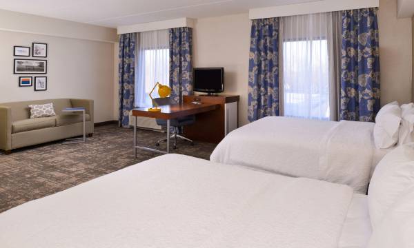 Hampton Inn & Suites Wilmington