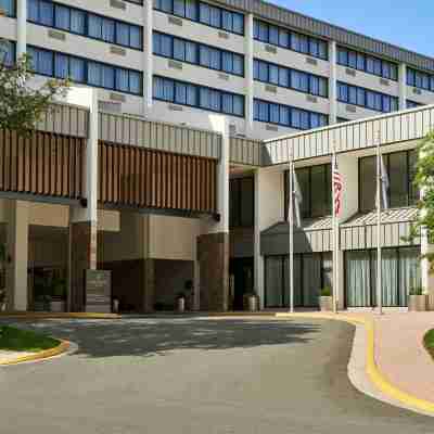 Sheraton Reston Hotel Hotel Exterior