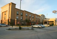 Hampton Inn Clinton - Pools