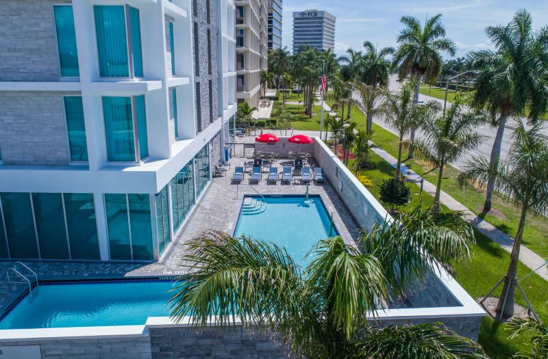 Hilton Garden Inn West Palm Beach I95 Outlets photo 3