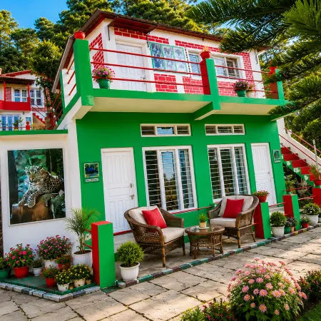 Binsar Jungle House - Private Self-Stay Mountain Retreat