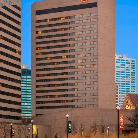 The Plaza Hotel Columbus at Capitol Square