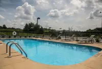 Hampton Inn Summersville - 2-Star