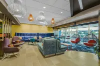 Tru by Hilton Lathrop - Pet Friendly