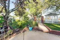 Heart of Historic Chickamauga! Chic Studio w/ Pool - Wifi