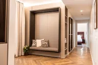 The Monkey Hotel - بار