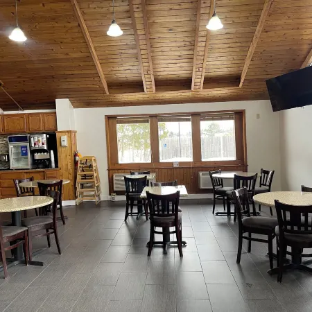 Comfort Inn & Suites Syracuse-Carrier Circle