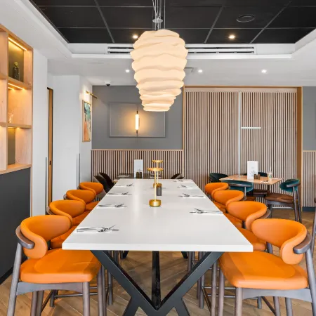 Holiday Inn London Luton North by IHG