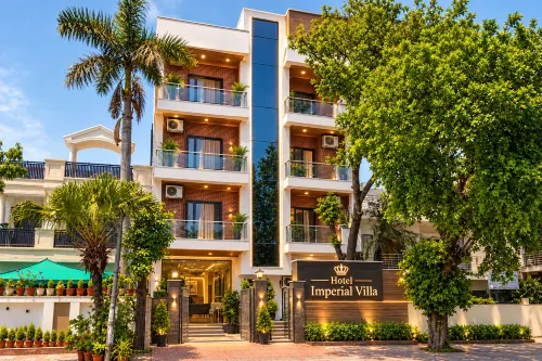 Hotel Imperial Villa Sec - 18 by Aspl - ที่มีอ่างอาบน้ำ
