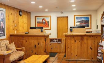 Red Stone Inn