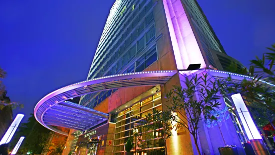 Sofitel Montreal Golden Mile