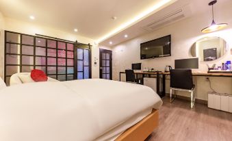 Jeonju Lime Hotel