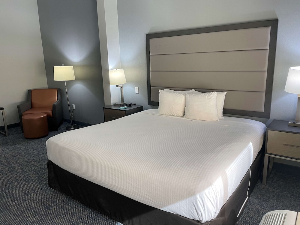 Best Western Plus McAllen Airport Hotel