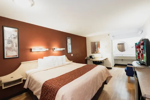 Red Roof Inn Cincinnati - Sharonville Hotels in Sharonville