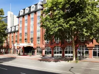 Lindner Hotel Cologne City Plaza Hotels near Mediapark