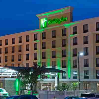 Holiday Inn Harrisburg East Hotel Exterior