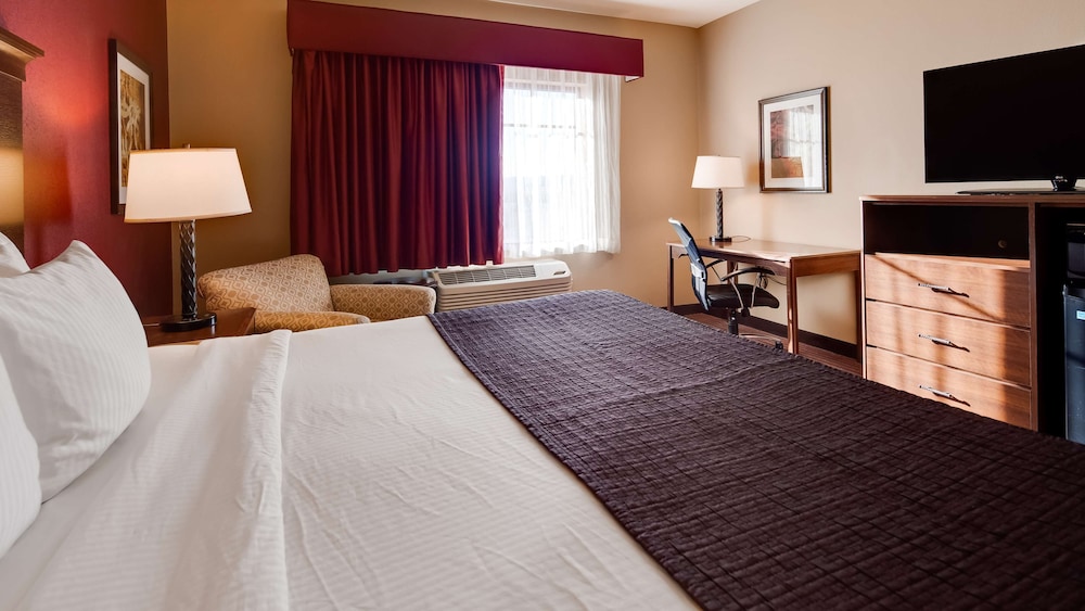 Best Western Plus Chandler Hotel & Suites