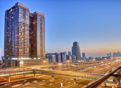 Mercure Dubai Barsha Heights Hotel Suites And Apartments