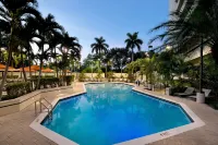 Embassy Suites by Hilton Boca Raton - Rooftop Pools