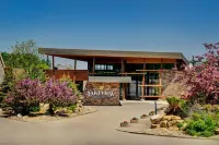 Lakeview Resort Hecla Hotels in 