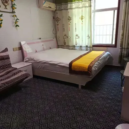 Jinsixia auspicious hotel