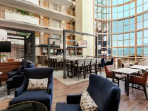 Embassy Suites by Hilton Convention Center Las Vegas Hotels in Paradise