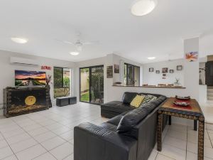 Oceania Beach Paradise Ljhooker Yamba