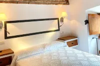 Complejo Turístico la Garganta Hotels in Alora