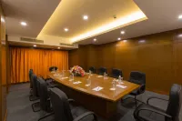 Viva Hotel فنادق في مادغاون