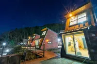 Hongcheon Tori I Pool Villa & Glamping