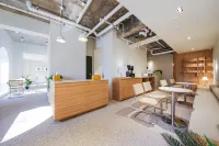 Seven Bricks Hotel