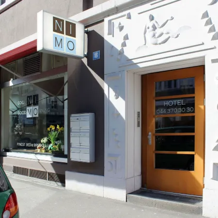 Boutique Hotel NI-MO Отели рядом с достопримечательностью «Зеефельд»