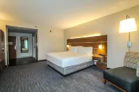 Holiday Inn Express & Suites CHARLESTON-NORTH by IHG