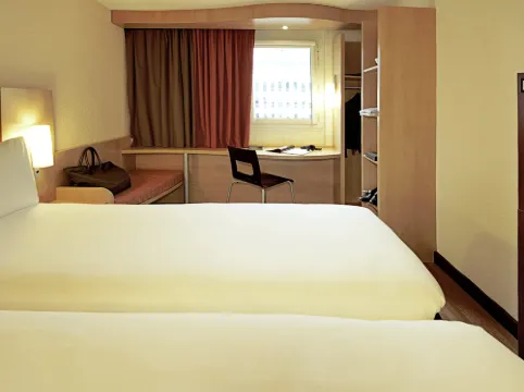 Ibis Barcelona Ripollet Hotels in Valles Occidental