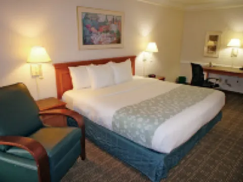 Quality Inn Hotels in Hampton