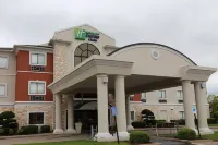 Holiday Inn Express & Suites Greenville Hotels near ALDI