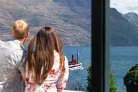 Crowne Plaza QUEENSTOWN by IHG - Romantic